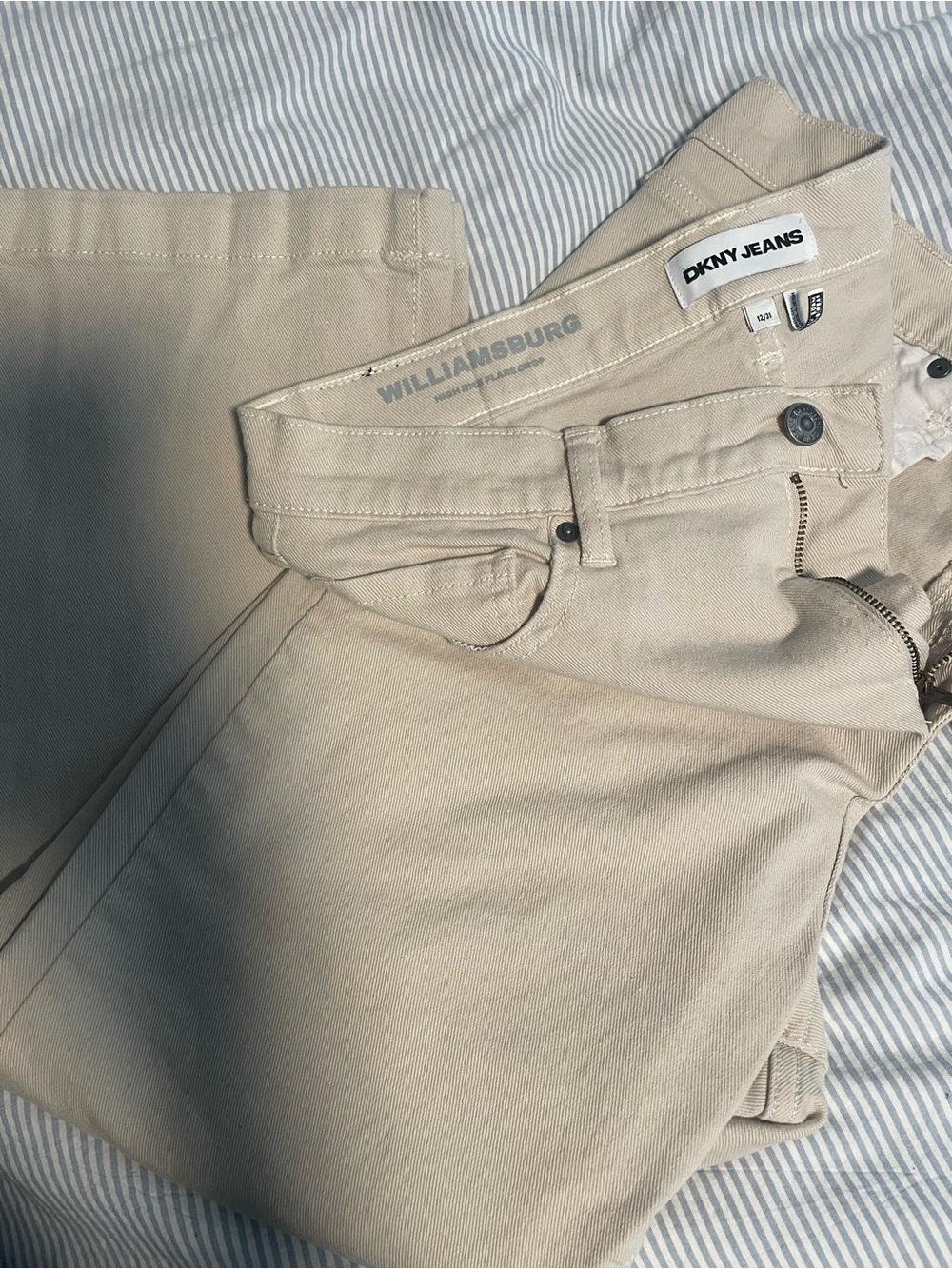 DKNY Jeans Beige High-Rise Williamsburg Jeans